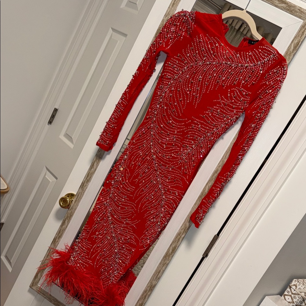 Glamorous Red Beaded Long Sleeve Dress